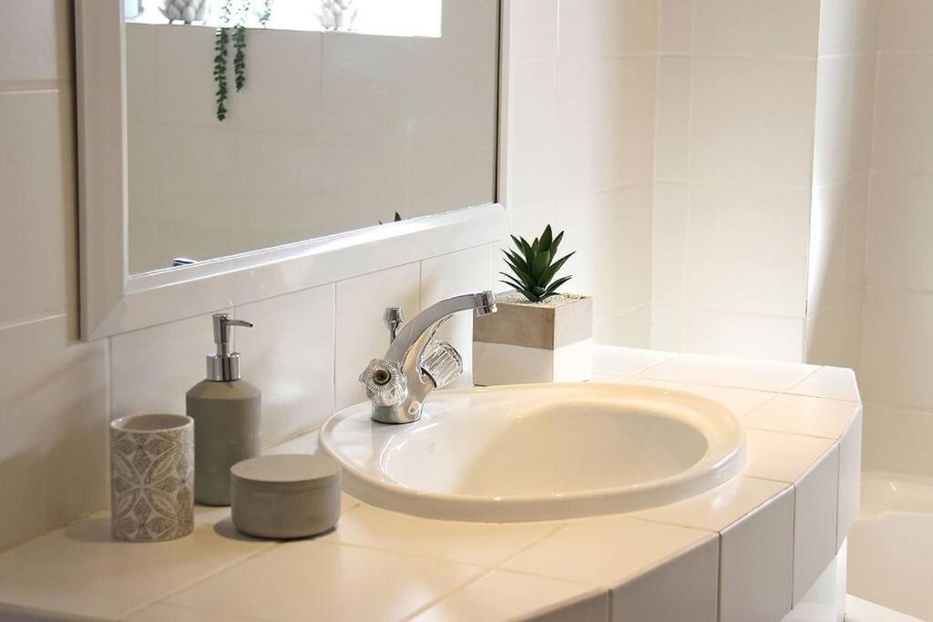 Apartment Morakani 503 In Point. *